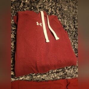 Under Armour Burgundy Hoodie with Cream Details
